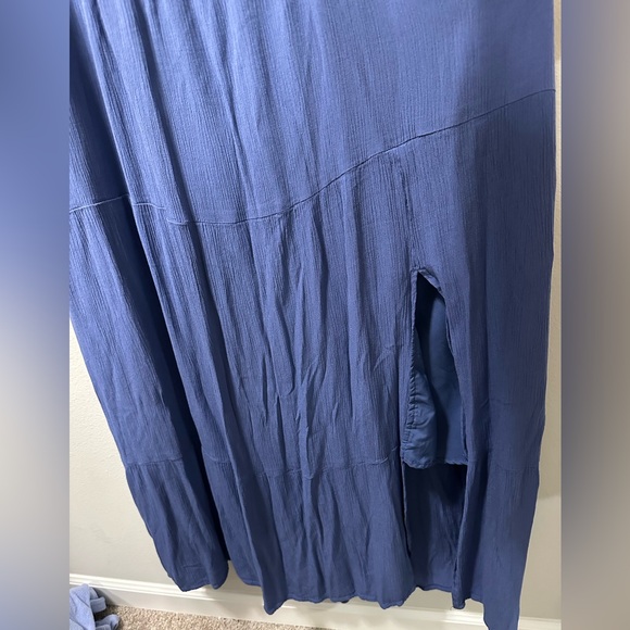 Hollister Maxi Dress with Cinched Milkmaid style top - Picture 4 of 5